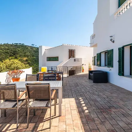 Villa Eiras Altas By Portucasa