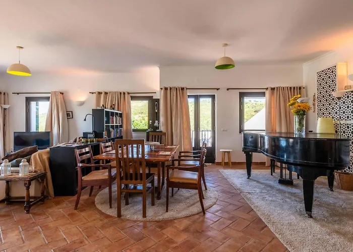 빌라 Eiras Altas By Portucasa