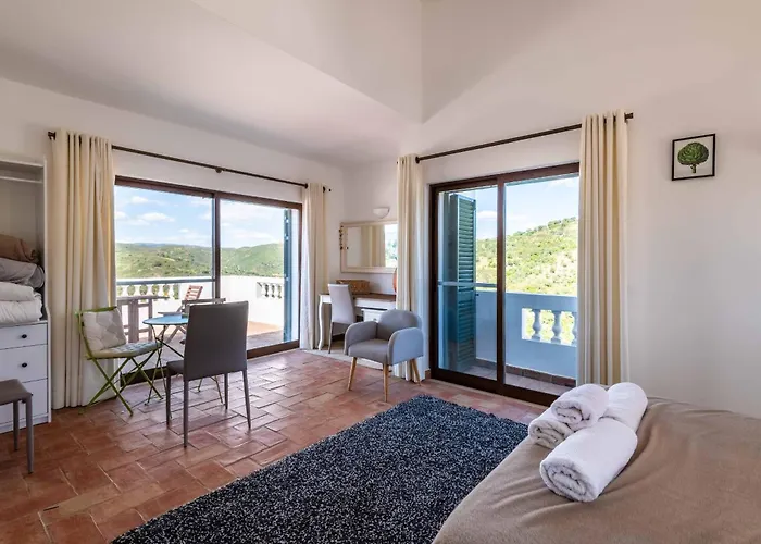 빌라 Eiras Altas By Portucasa *