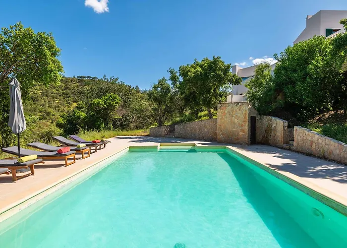 Villa Eiras Altas By Portucasa Corte Vidreiro